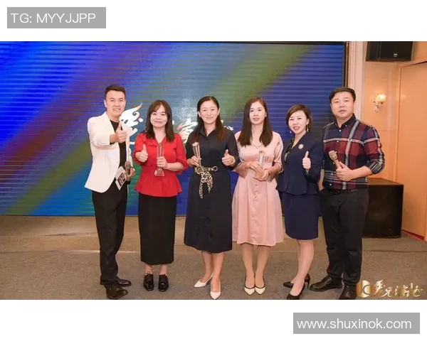 深圳排球队与武汉排球队赛后复盘分析意识碰撞的深度探讨 深圳排球队与武汉排球队赛后复盘分析意识碰撞的深度探讨