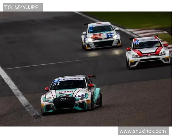 重庆足球队在耐力排行榜中荣获第二名展现出强大实力与潜力 重庆足球队在耐力排行榜中荣获第二名展现出强大实力与潜力